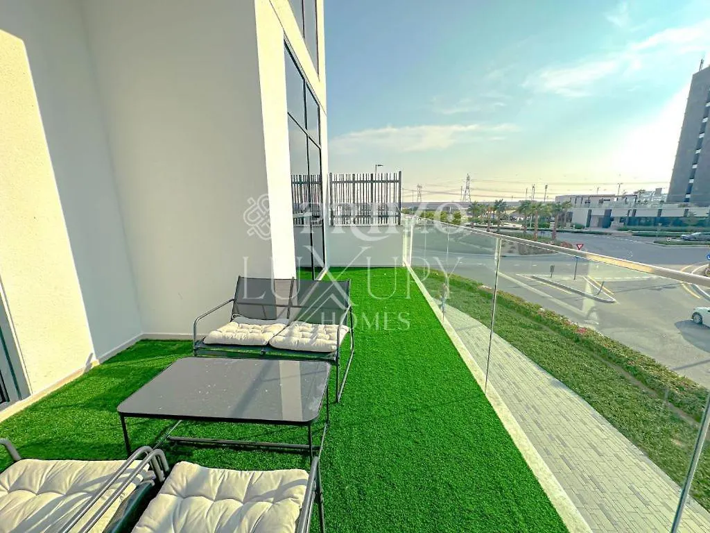 Spacious 2-Bedroom Apartment In Azizi Riviera-Dubai